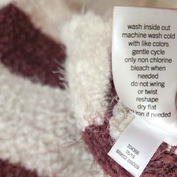 NWT So Mauve Cream Fuzzy Striped V-Neck Sweater Women's Plus XXL Cozy Cabincore - Picture 5 of 7